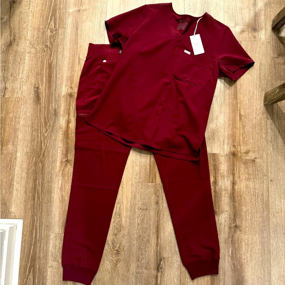 Women’s Figs Scrubs